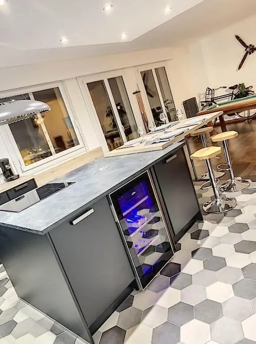 Appartement Type Industriel Centre Ville 瓦讷